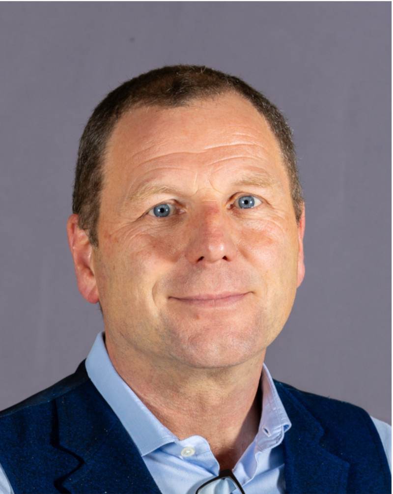 Dieses Foto zeigt das Vorstandsmitglied Dirk Stollhof. Er ist Abteilungsleiter des OSC Berlin e.V.